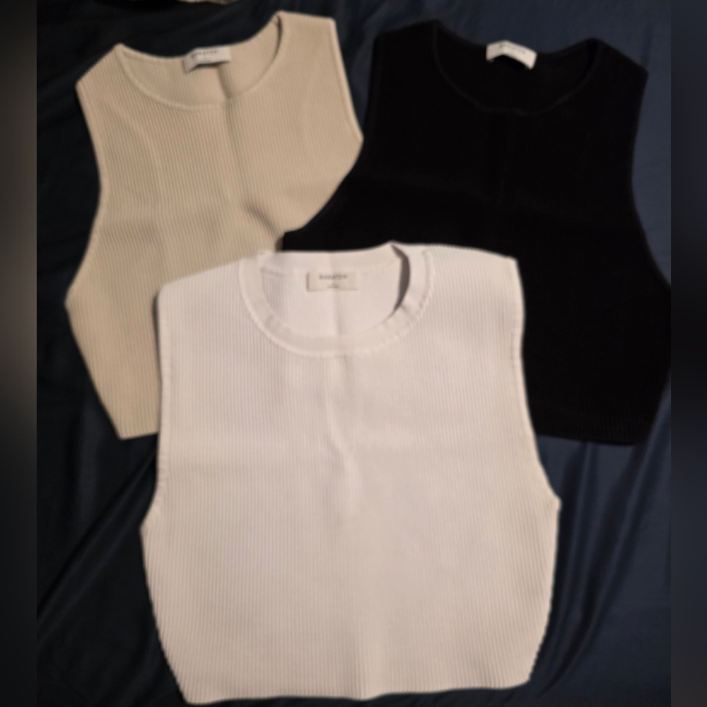 Babaton Ribbed Knit Tank Tops